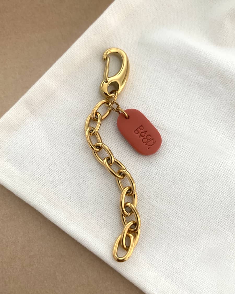 Bijou porte-charms à personnaliser avec charms